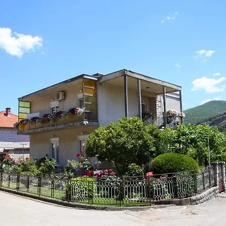 Apartment Cvijetna Oaza Trebinje